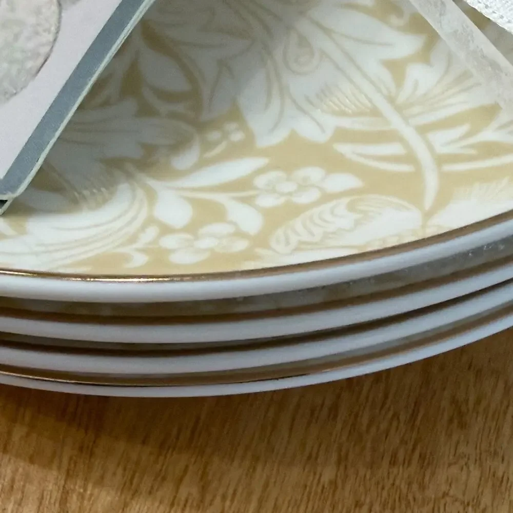 William Morris & Co Compton Appetizer Plates 6.5” Set of 4 Fine China Floral